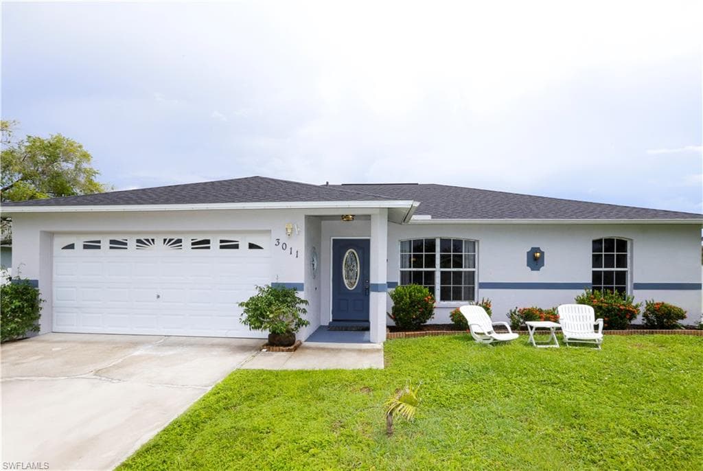 3011 SW 8th CT CAPE CORAL, FL 33914