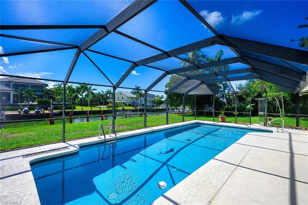 961 Scott DR MARCO ISLAND, FL 34145