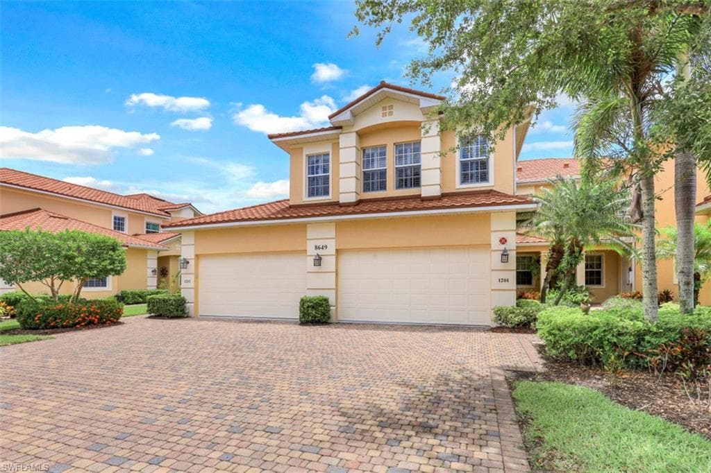 8649 Champions PT 1201 NAPLES, FL 34113