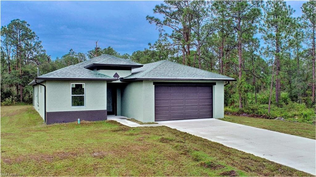 1615 Willard AVE LEHIGH ACRES, FL 33972