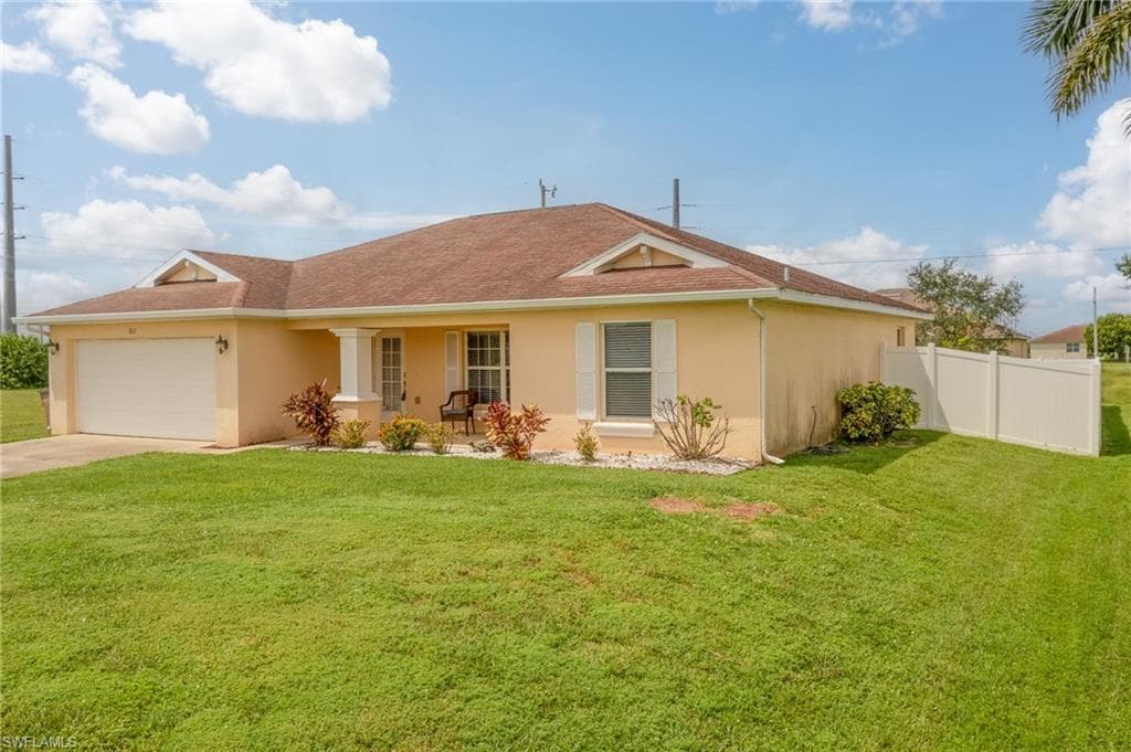 812 NW 24th AVE CAPE CORAL, FL 33993
