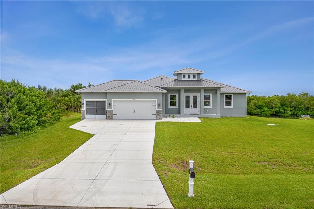 19003 Midway BLVD PORT CHARLOTTE, FL 33948