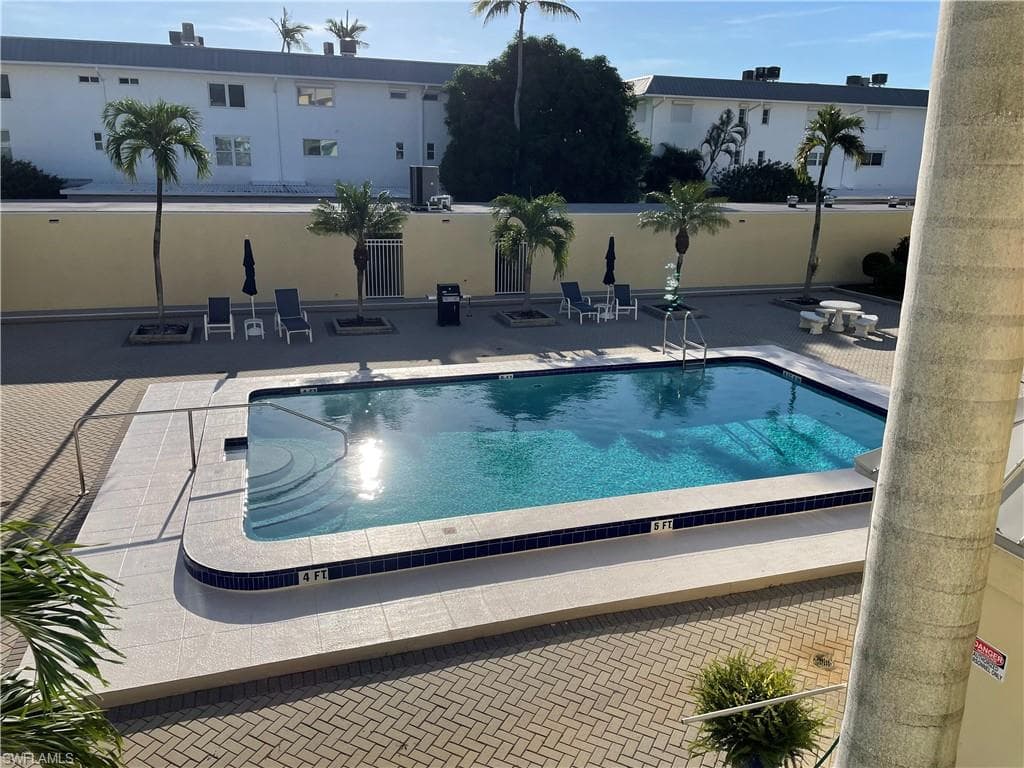 1100 8th AVE S 207C NAPLES, FL 34102