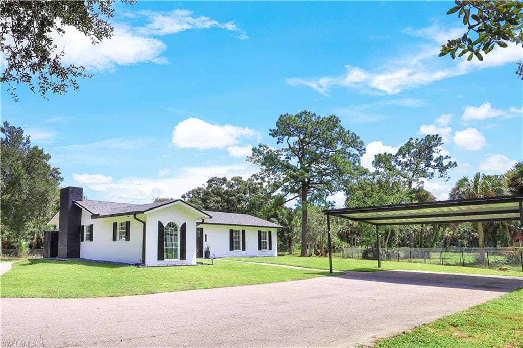 140 5th ST NW NAPLES, FL 34120