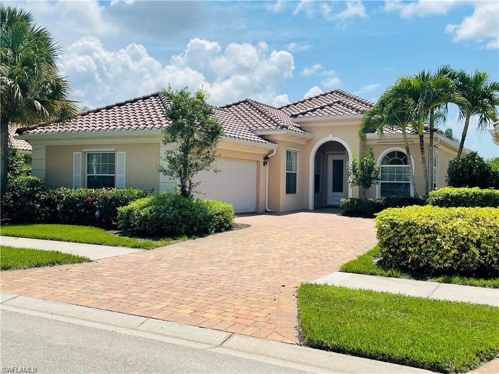 7650 Hernando CT NAPLES, FL 34114