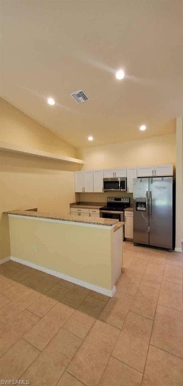 811 SE 24th AVE CAPE CORAL, FL 33990