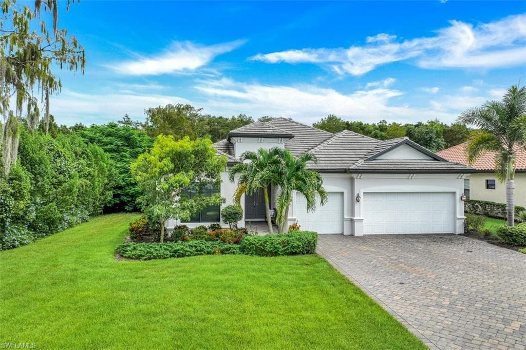 2336 Grenadines WAY NAPLES, FL 34120