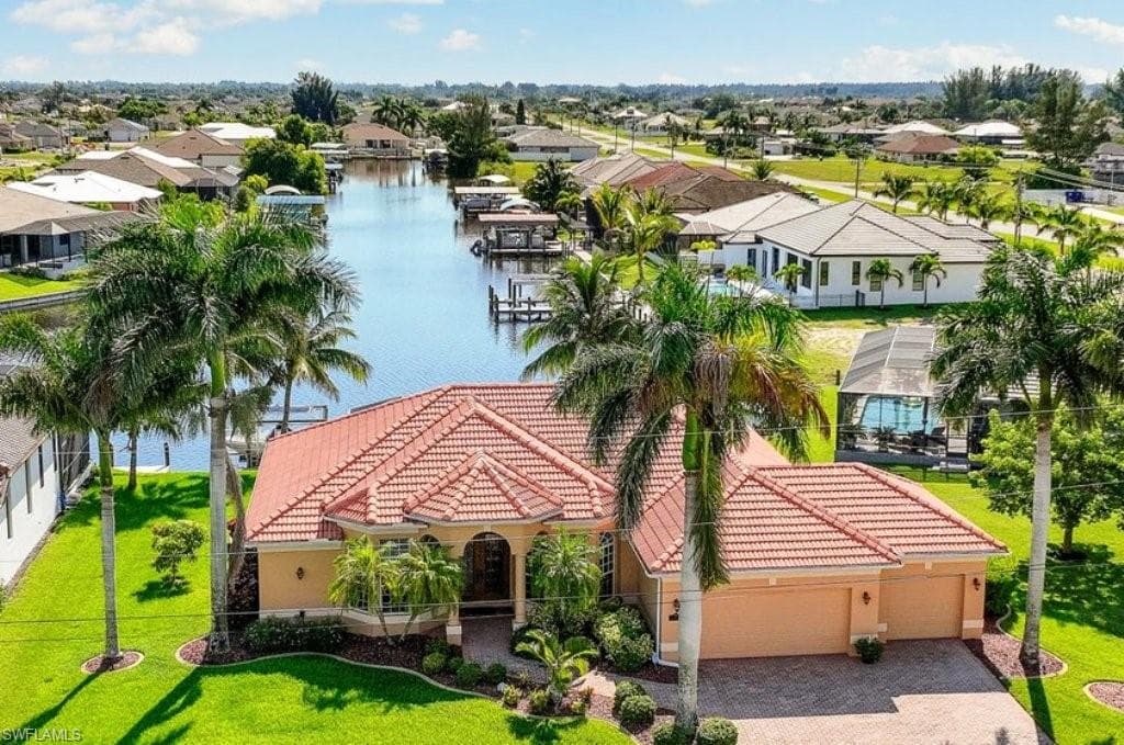7 NW 38th AVE CAPE CORAL, FL 33993