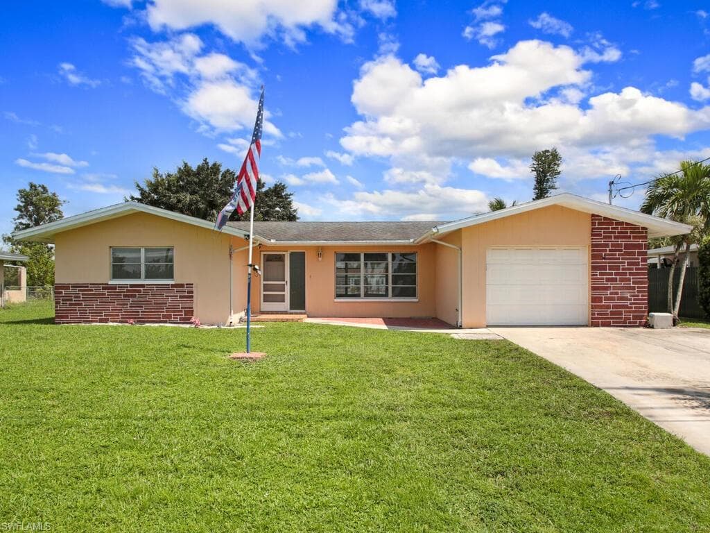 2300 42nd ST SW NAPLES, FL 34116