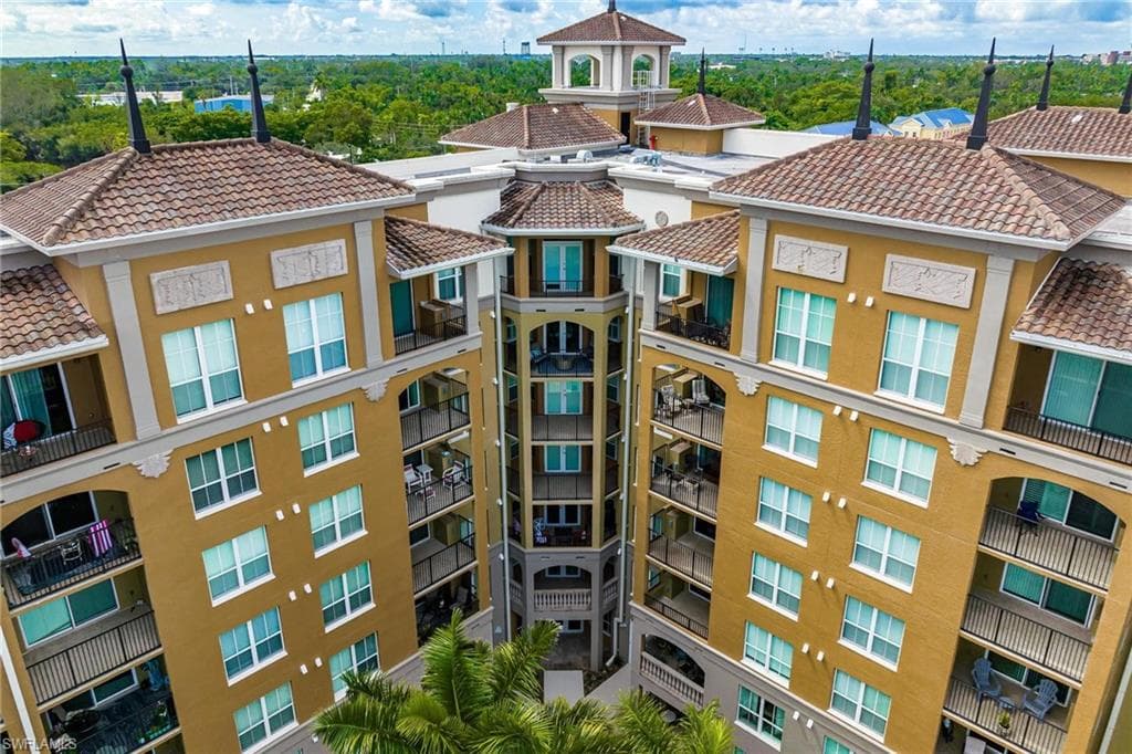 2825 Palm Beach BLVD 315 FORT MYERS, FL 33916