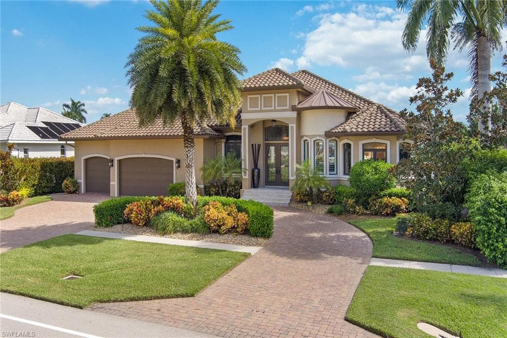 504 Kendall DR MARCO ISLAND, FL 34145