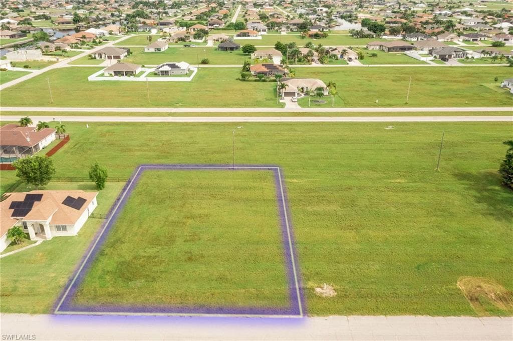 3435 NW 7th TER CAPE CORAL, FL 33993