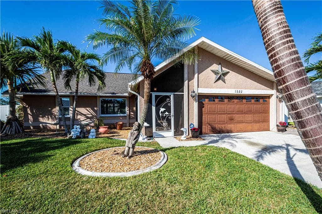 1522 SE 11th AVE CAPE CORAL, FL 33990