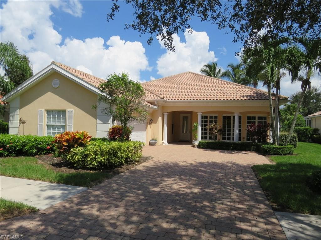3112 Dominica WAY NAPLES, FL 34119