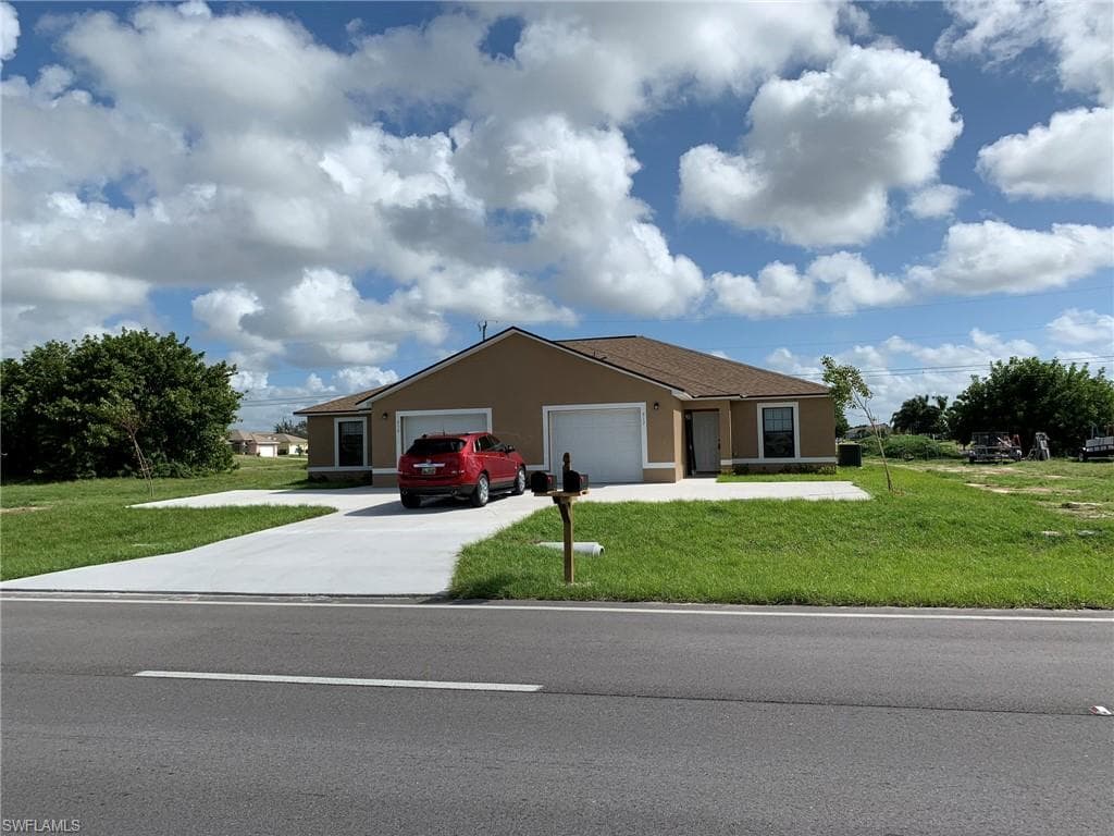 919 Andalusia BLVD CAPE CORAL, FL 33909