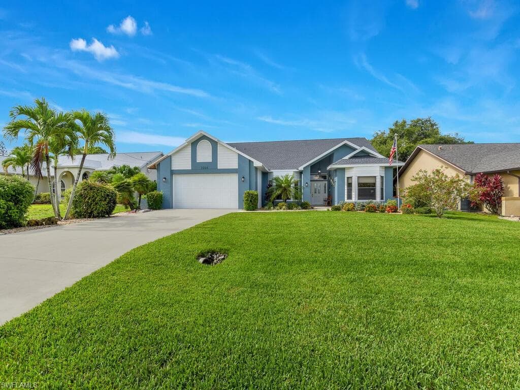 1006 SW 18th TER CAPE CORAL, FL 33991