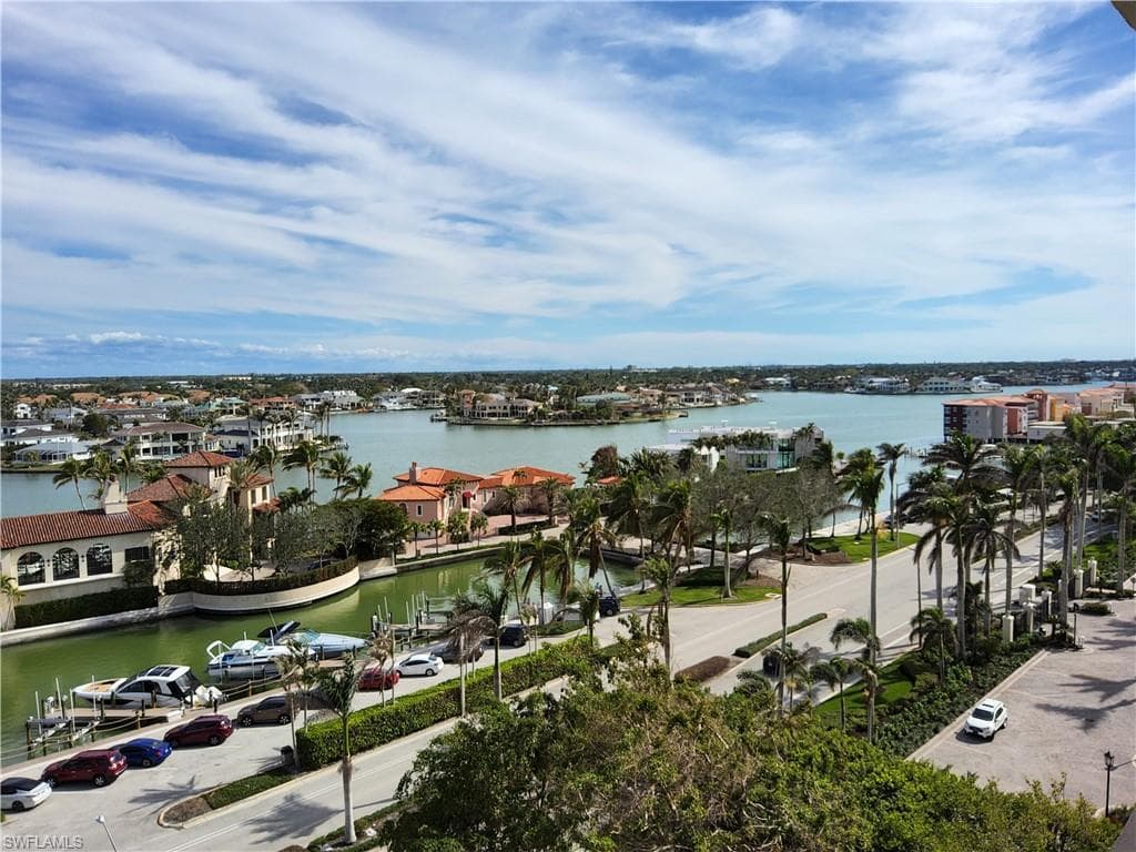 4031 Gulf Shore BLVD N 9F NAPLES, FL 34103