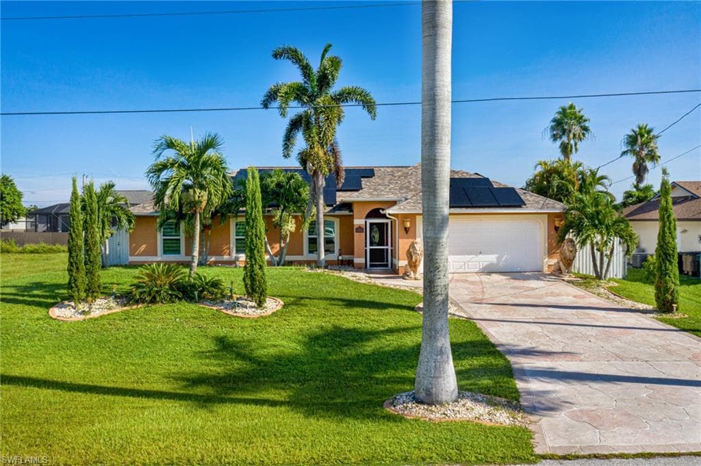 1423 NE 17th TER CAPE CORAL, FL 33909