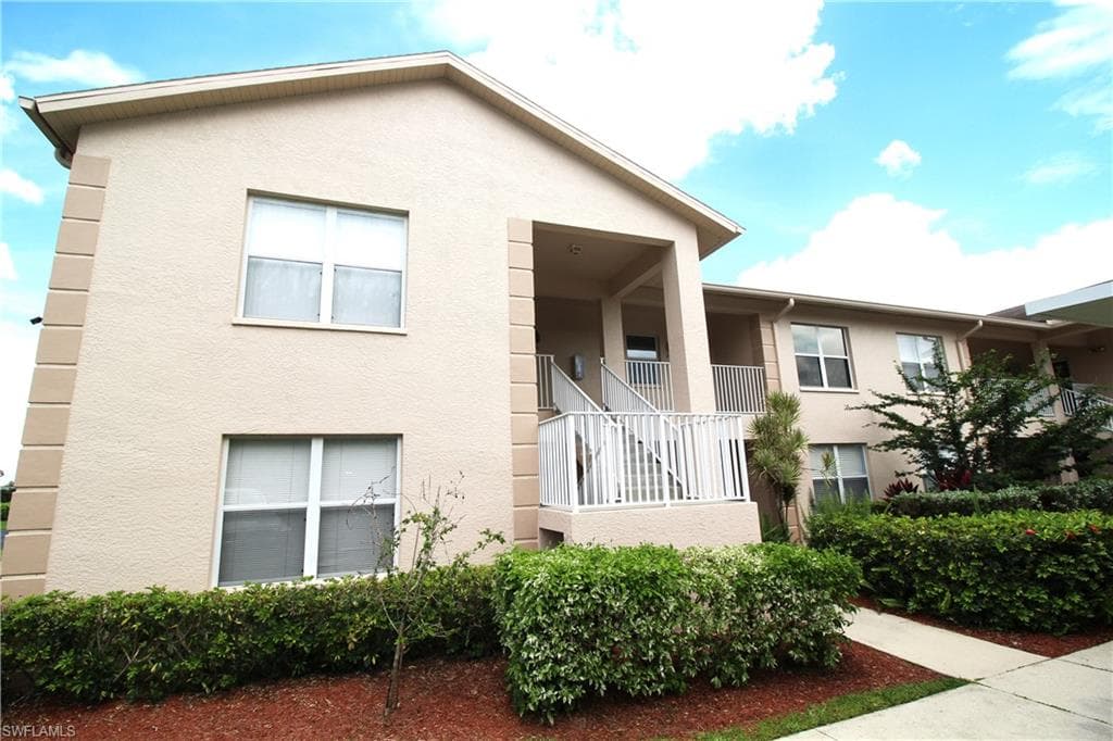 326 Bradstrom CIR F-202 NAPLES, FL 34113