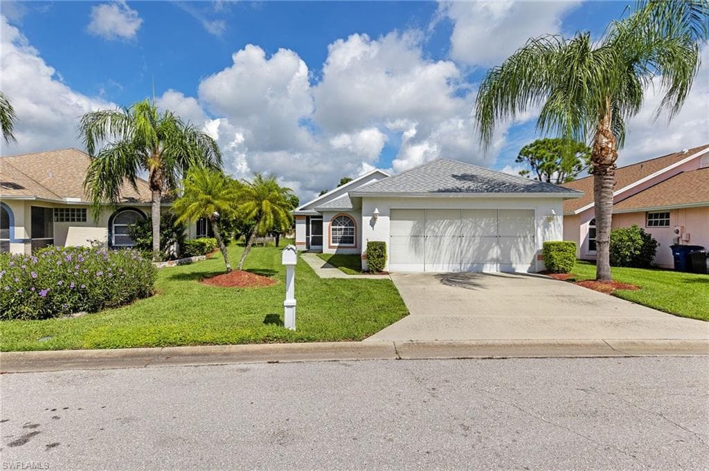 9400 Palm Island CIR NORTH FORT MYERS, FL 33903