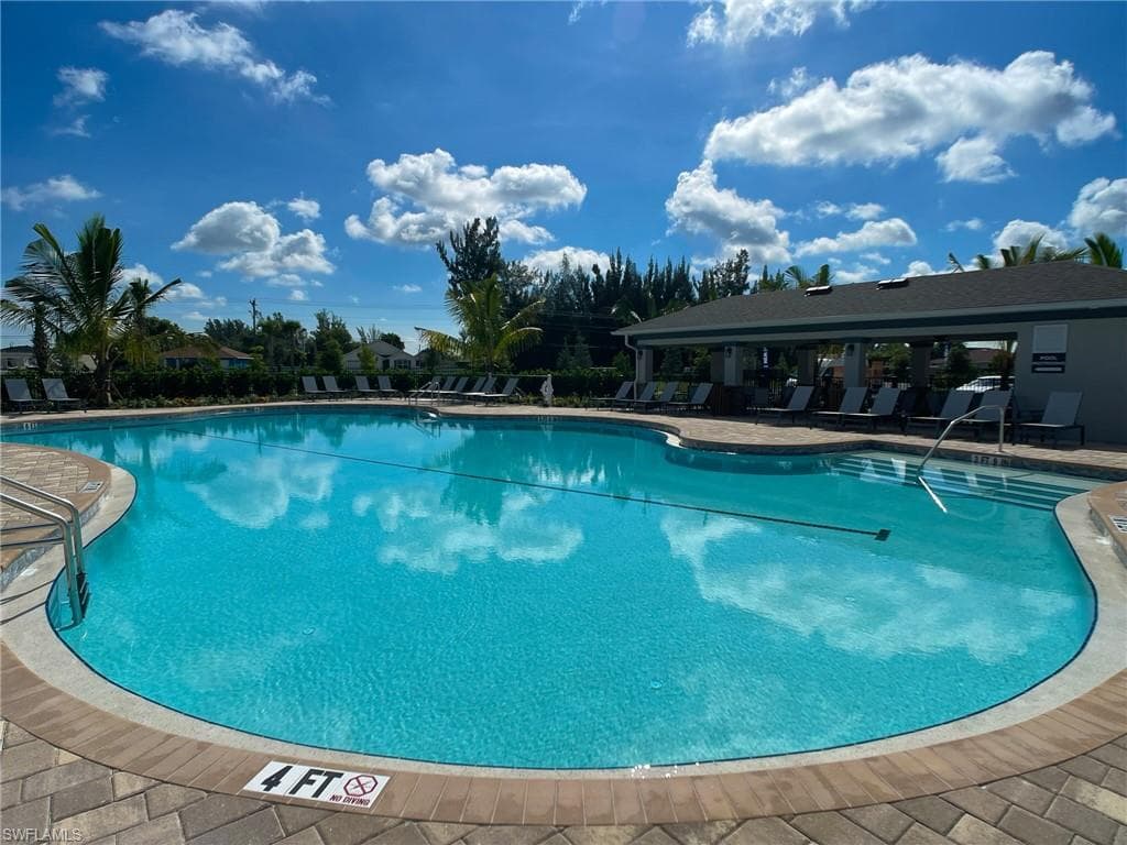 417 Coral Reef PL CAPE CORAL, FL 33993