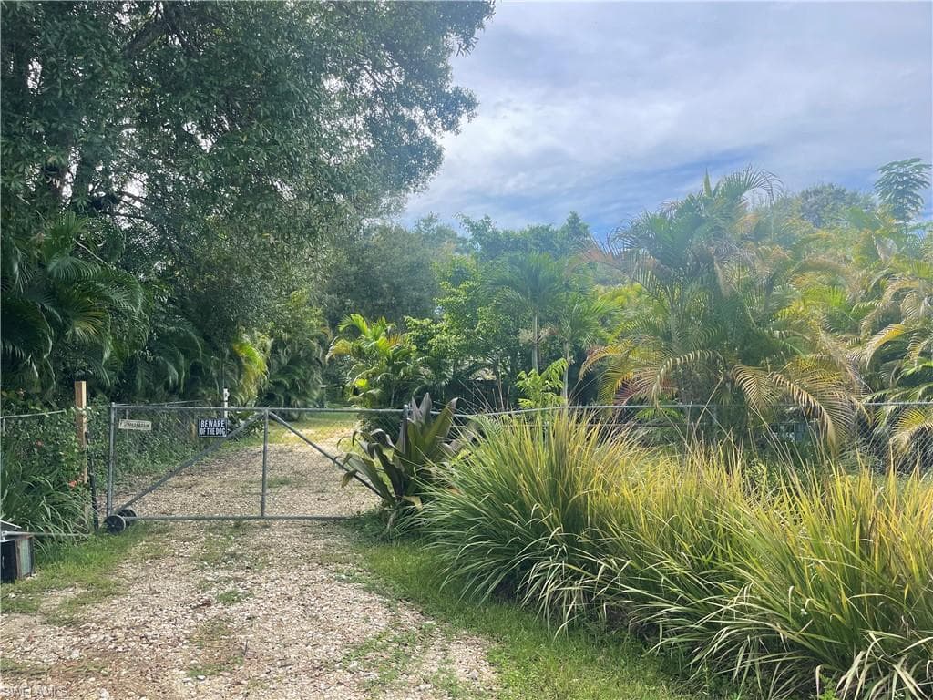 6140 Hamilton DR FORT MYERS, FL 33905