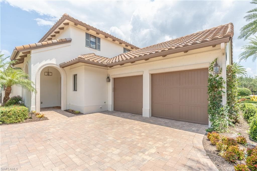 16464 TALIS PARK DR NAPLES, FL 34110