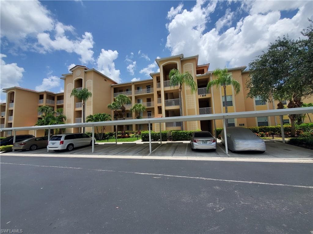 8310 Whiskey Preserve CIR 226 FORT MYERS, FL 33919