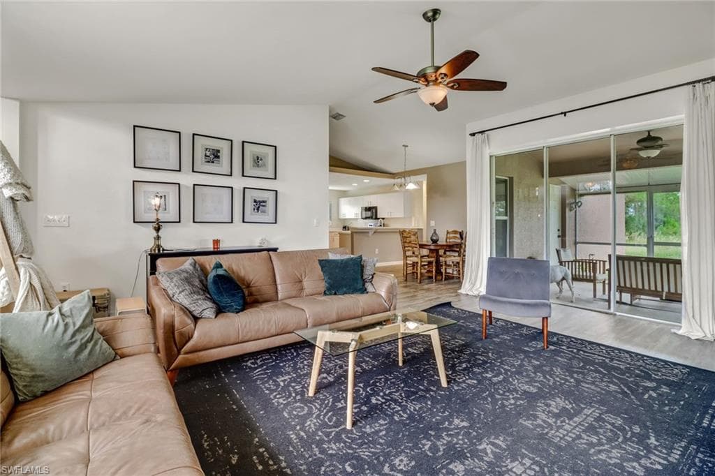 3280 37th AVE NE NAPLES, FL 34120