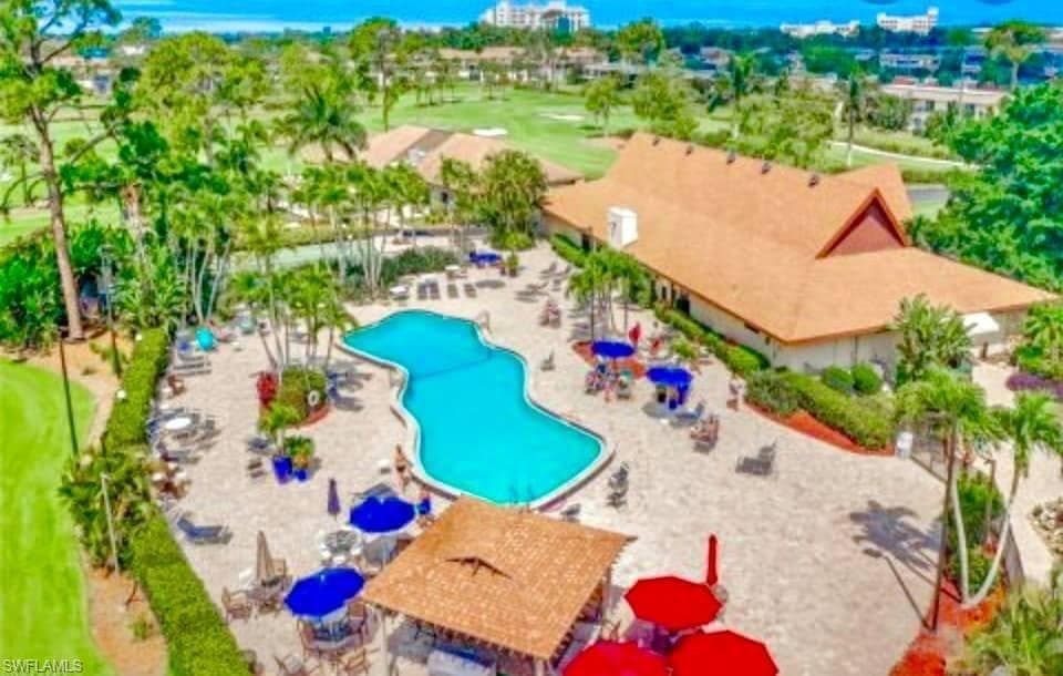 173 Penny LN 1 NAPLES, FL 34112