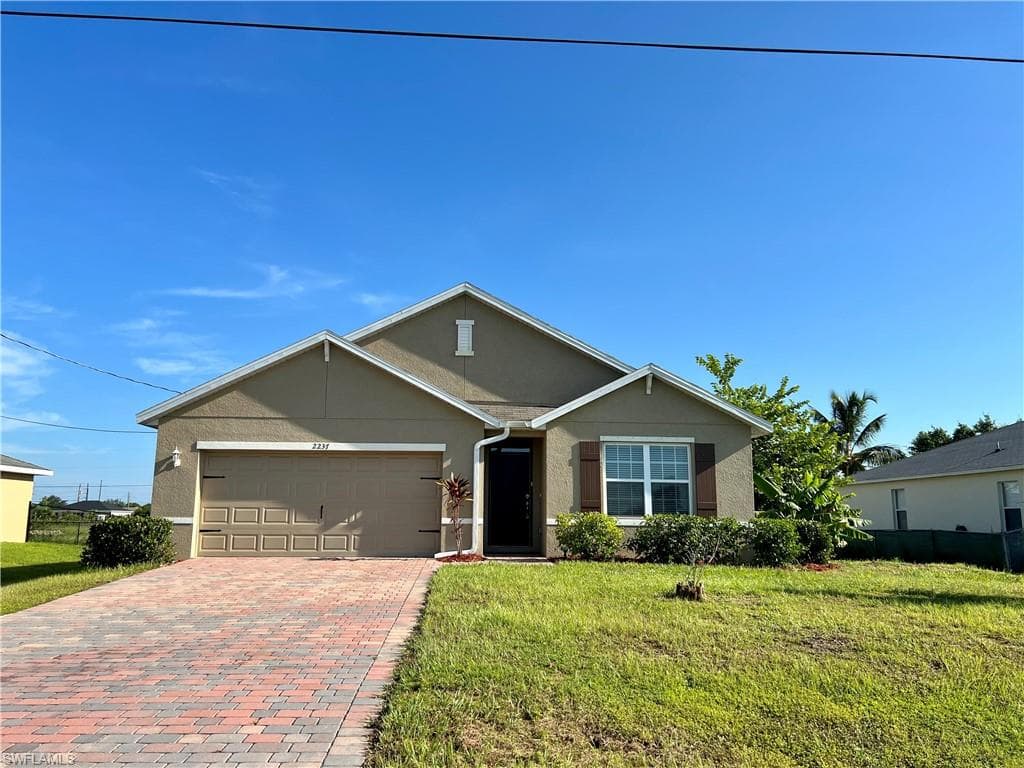 2237 NW 5th TER CAPE CORAL, FL 33993