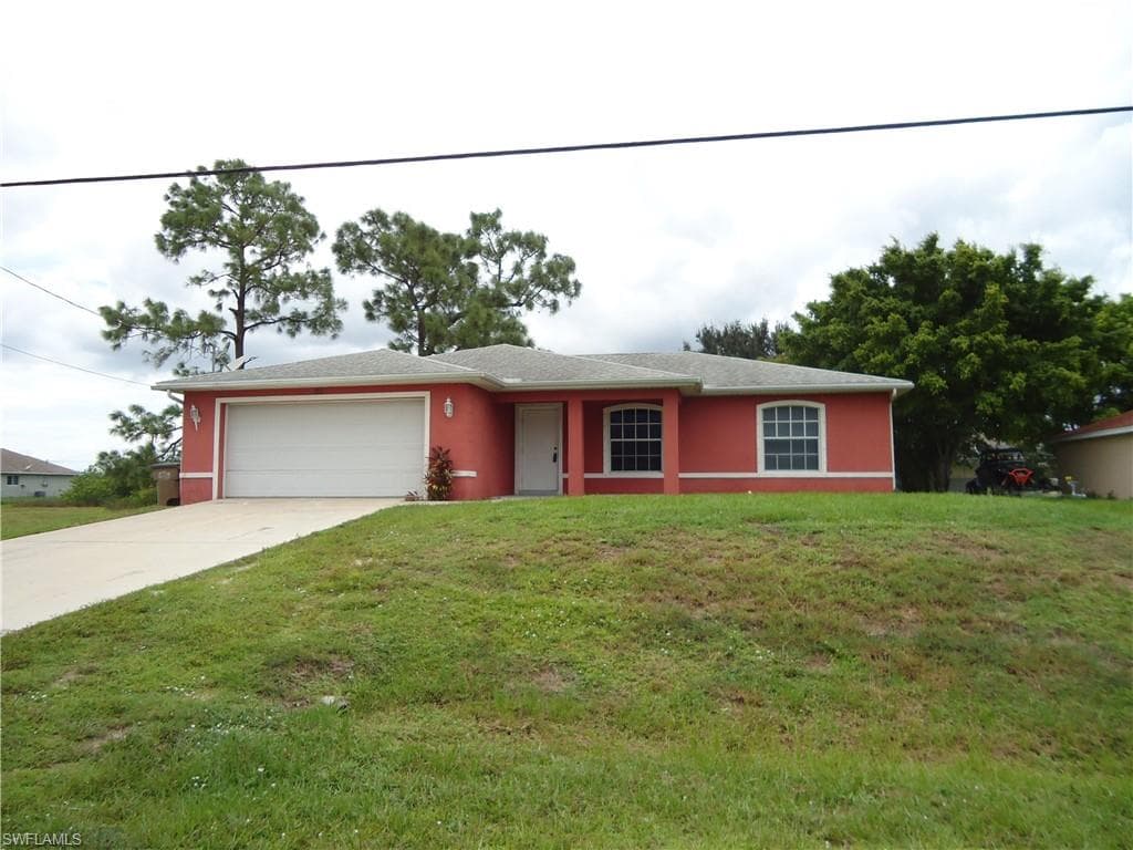 1719 NW 16th TER CAPE CORAL, FL 33993