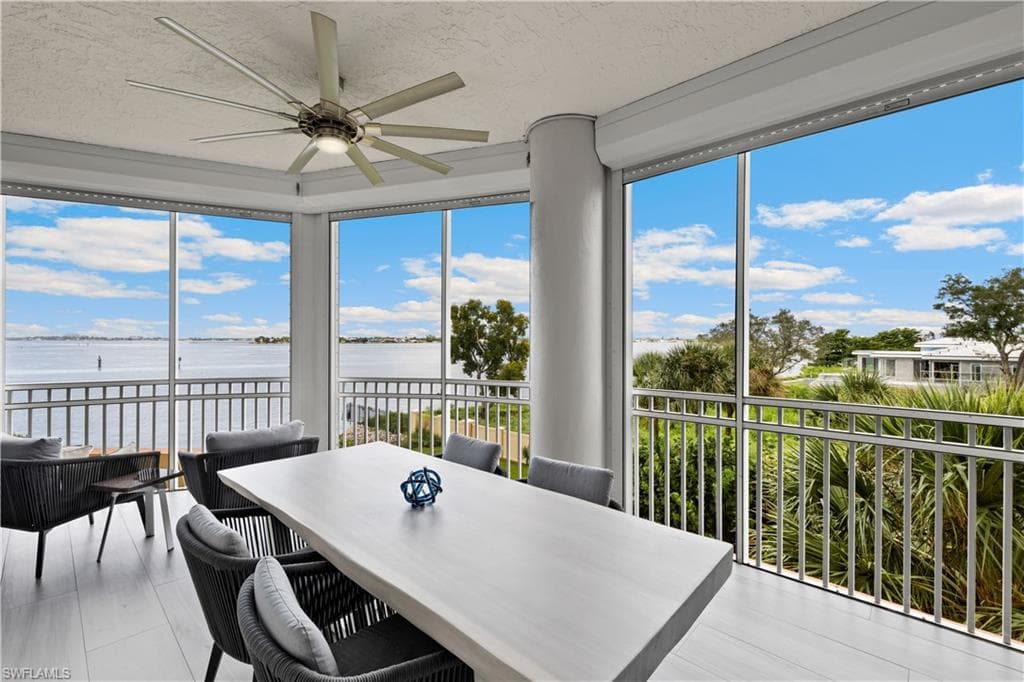 14200 Royal Harbour CT 301 FORT MYERS, FL 33908