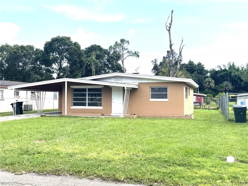 3766 Madison AVE E FORT MYERS, FL 33916