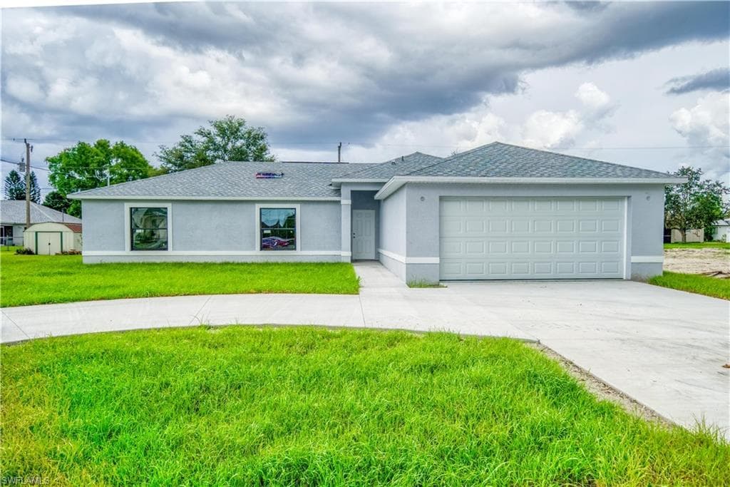 1131 NE 37th TER CAPE CORAL, FL 33909