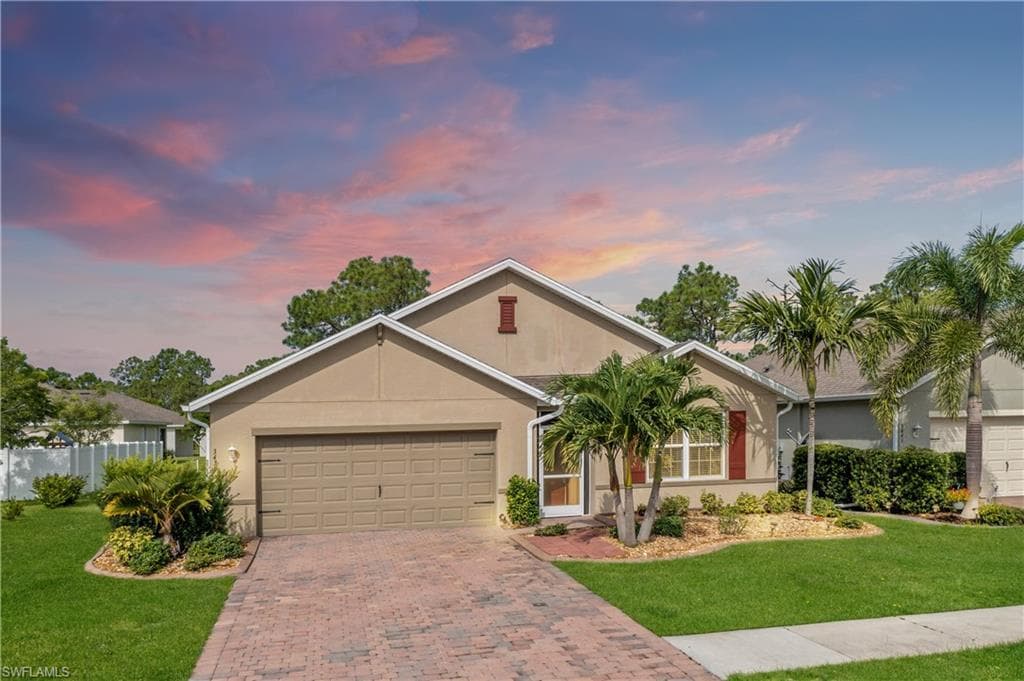 3439 Acapulco CIR CAPE CORAL, FL 33909