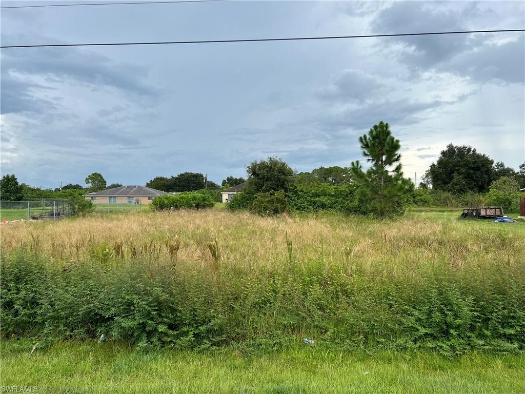 225-227 Hightower AVE S LEHIGH ACRES, FL 33973