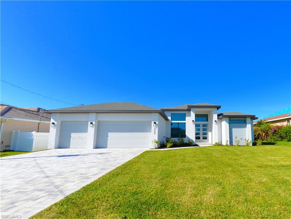 2604 SW 24th AVE CAPE CORAL, FL 33914