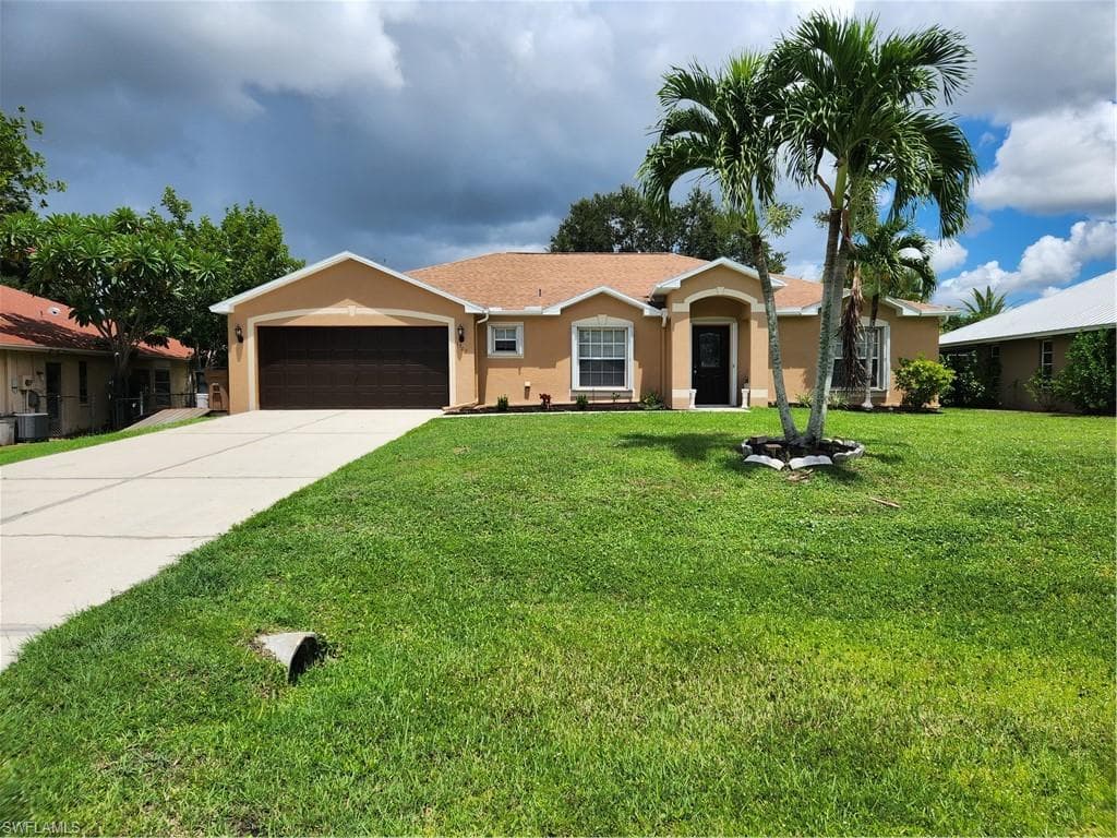 1305 SW 18th TER CAPE CORAL, FL 33991
