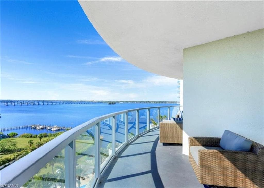 3000 Oasis Grand BLVD 1201 FORT MYERS, FL 33916