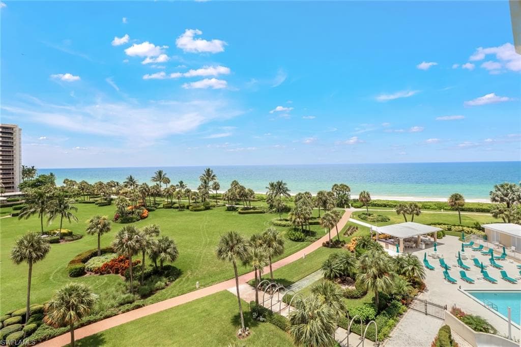 4041 Gulf Shore BLVD N 501 NAPLES, FL 34103