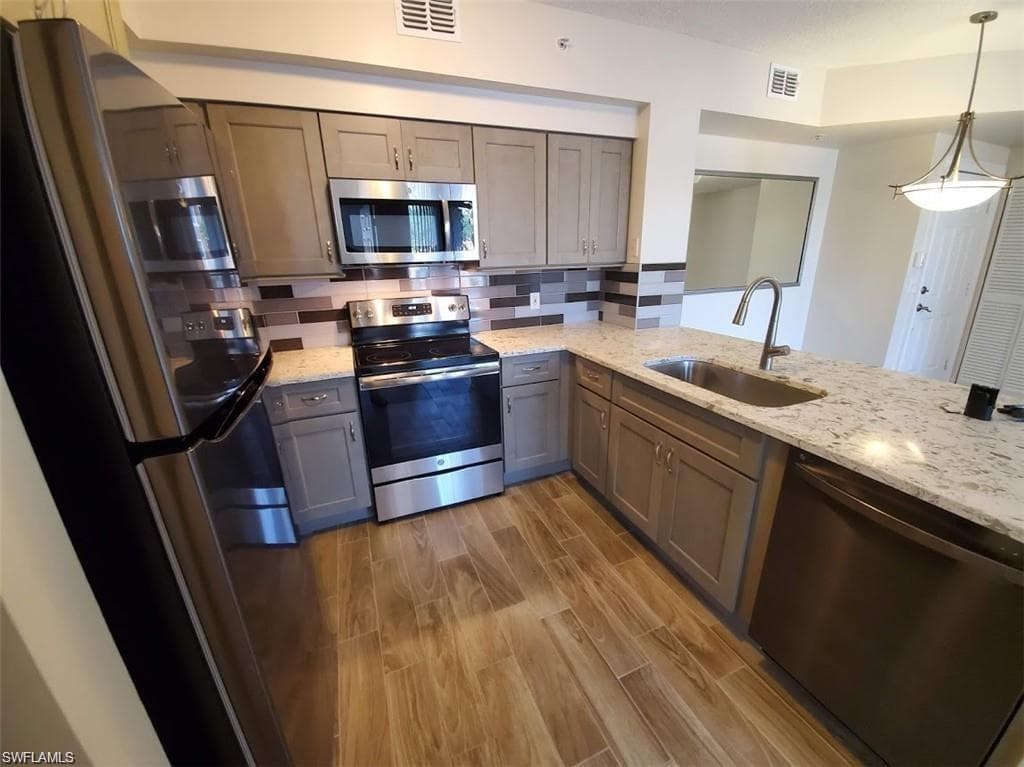 1215 Reserve WAY 7-205 NAPLES, FL 34105