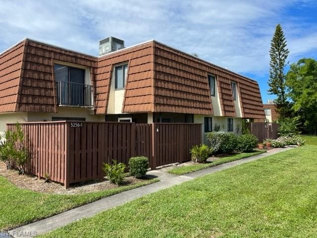 5256 Cedarbend DR 4 FORT MYERS, FL 33919