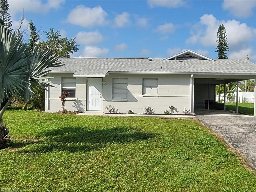 211 Purdue ST LEHIGH ACRES, FL 33936