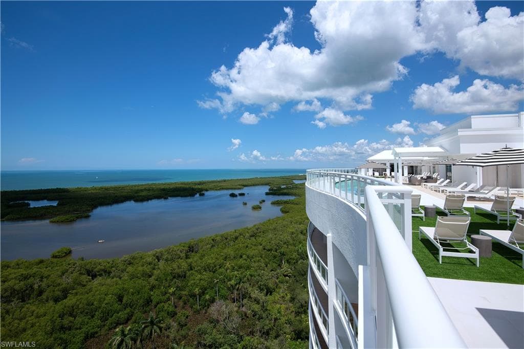 13935 Old Coast RD 703 NAPLES, FL 34110