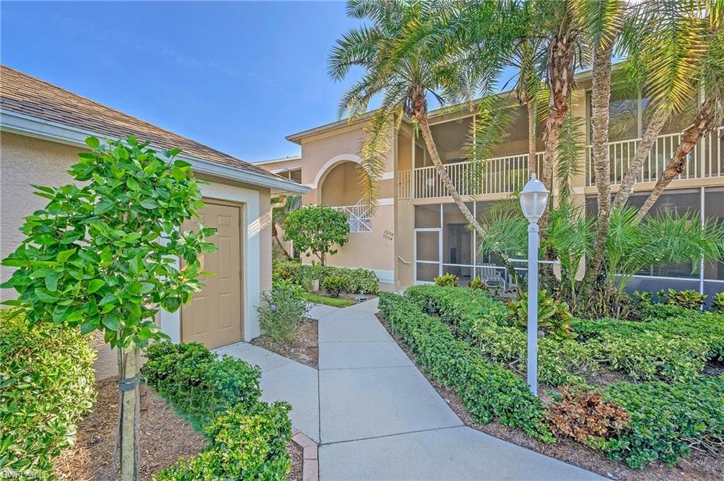 26631 Clarkston DR 104 BONITA SPRINGS, FL 34135