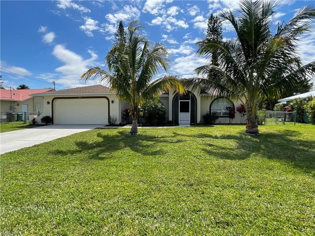 1314 SE 23rd TER CAPE CORAL, FL 33990