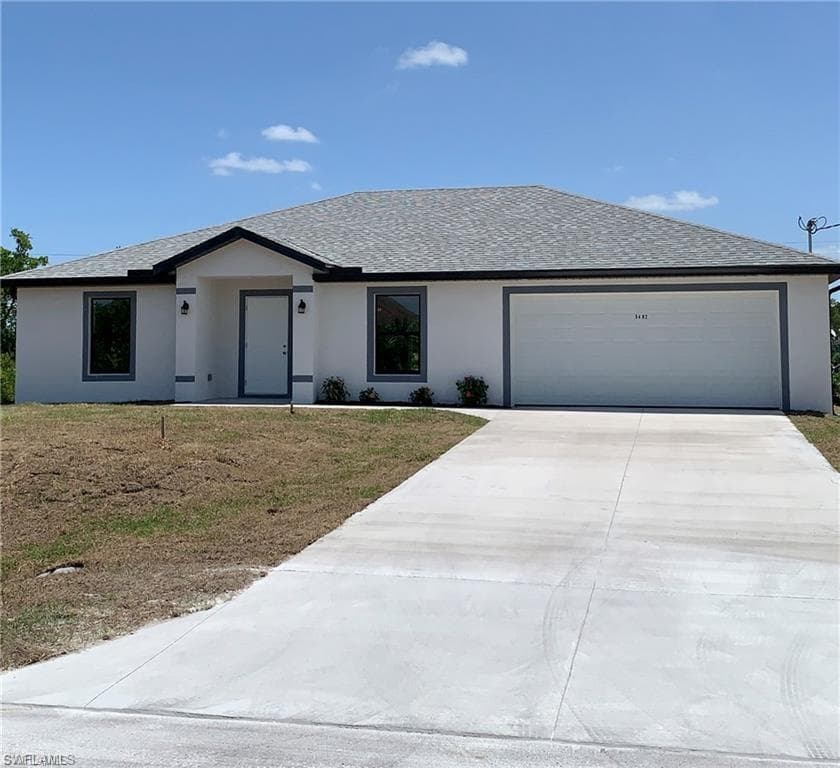 2704 61st ST W LEHIGH ACRES, FL 33971