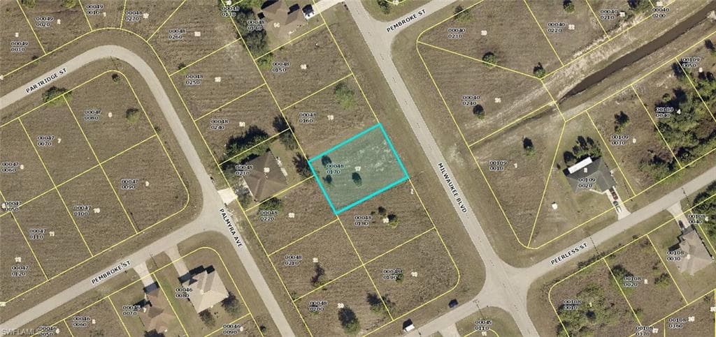 158-160 Milwaukee BLVD LEHIGH ACRES, FL 33974