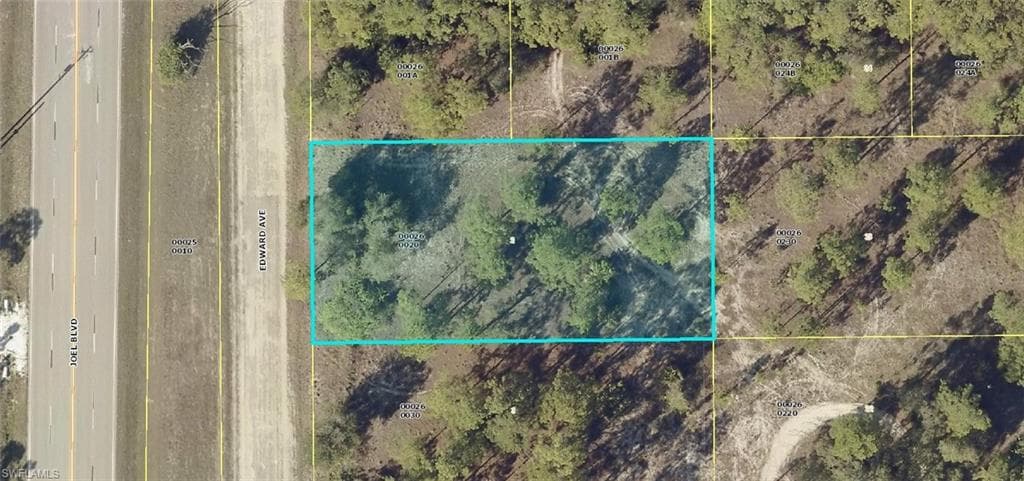 1420 Edward AVE LEHIGH ACRES, FL 33972
